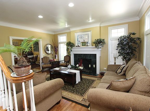 4th image of 1423 Plumwood Dr