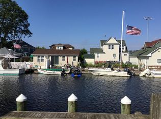 (Undisclosed Address), Freeport, NY 11520