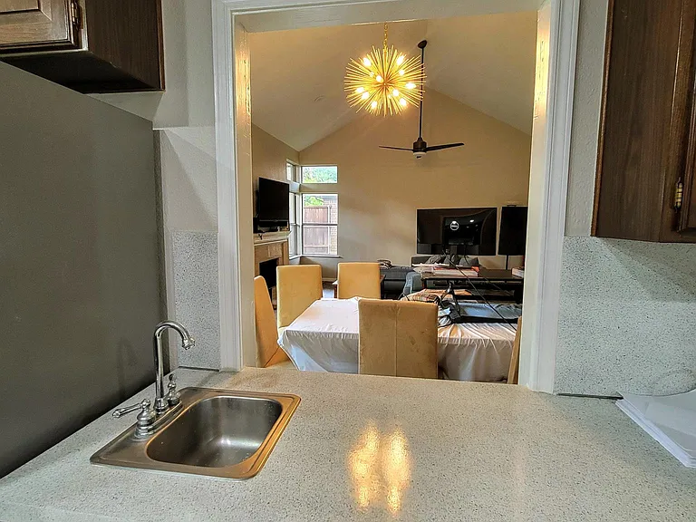 5815 Smoke Glass Trl — Photo 15