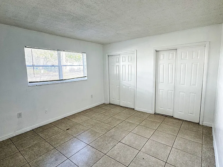3390 NW 30th St #3 — Photo 9