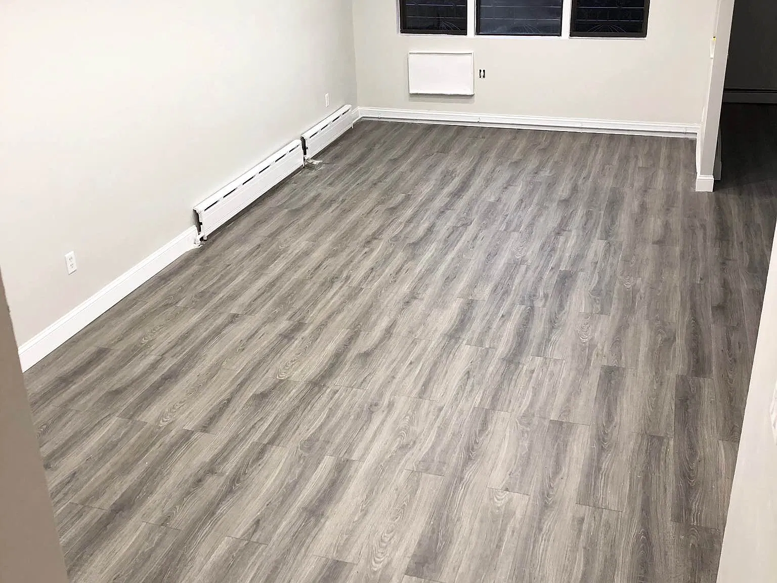 7245 Royce Place — Photo 2
