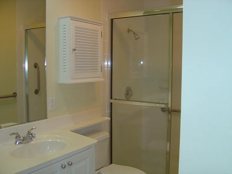 7615 Camminare Dr — Photo 9
