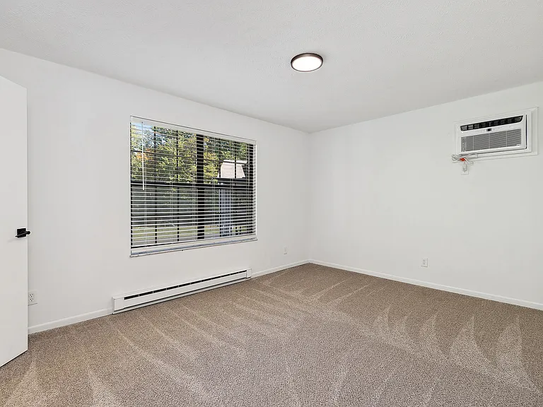 ReNew 3902 — Photo 21
