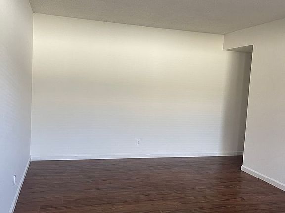 2nd image of 579 Fir St