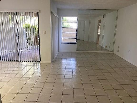4th image of 9015 SW 125th Ave APT 105N