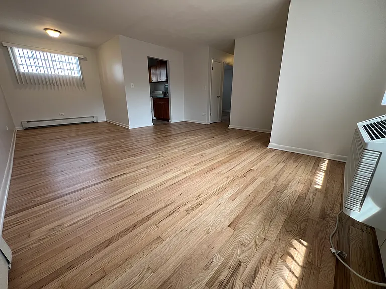 6010 N Winthrop Ave #307 — Photo 3