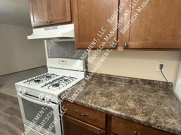 5th image of N64W23851 Ivy Ave #101