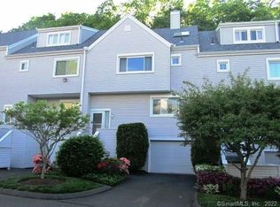 38 Country Pl #38, Shelton, CT 06484