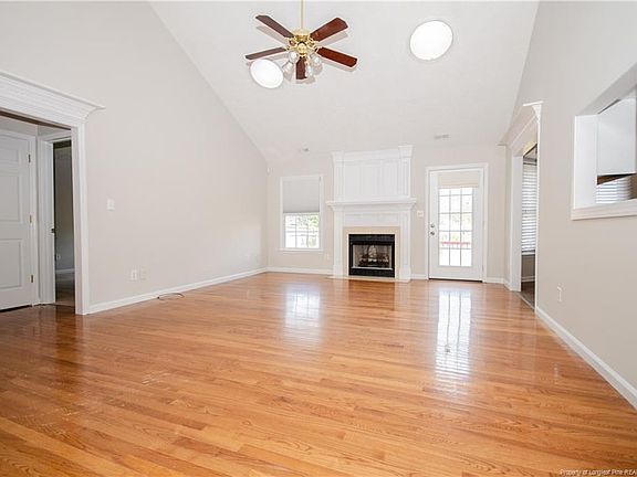 4th image of 6543 Jacobs Creek Cir
