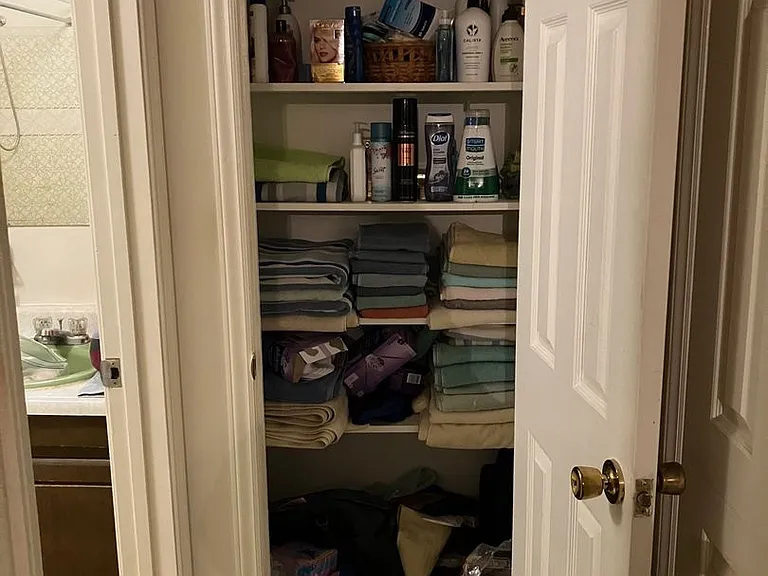 4852 Rosewell Dr — Photo 31