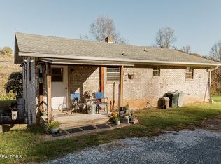 5848 Fort Sumter Rd, Knoxville, TN 37938