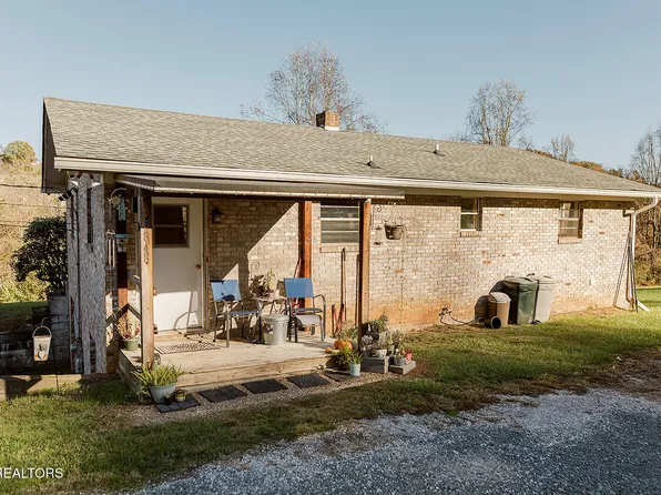 5848 Fort Sumter Rd, Knoxville, TN 37938