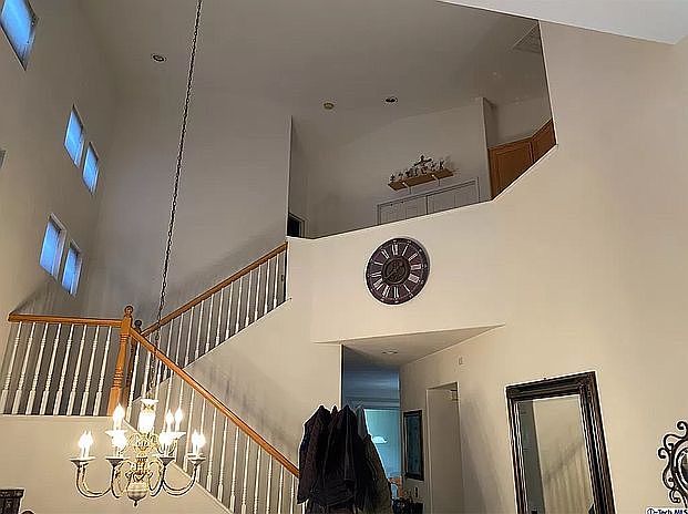 2nd image of 7125 Yolanda Ave