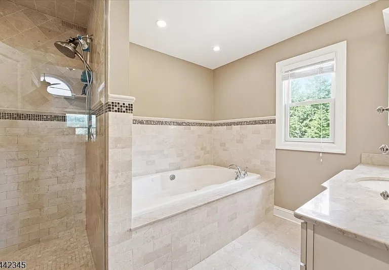6 Poplar Pl — Photo 21