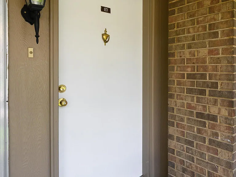 3101 Lorna Rd #123 — Photo 7