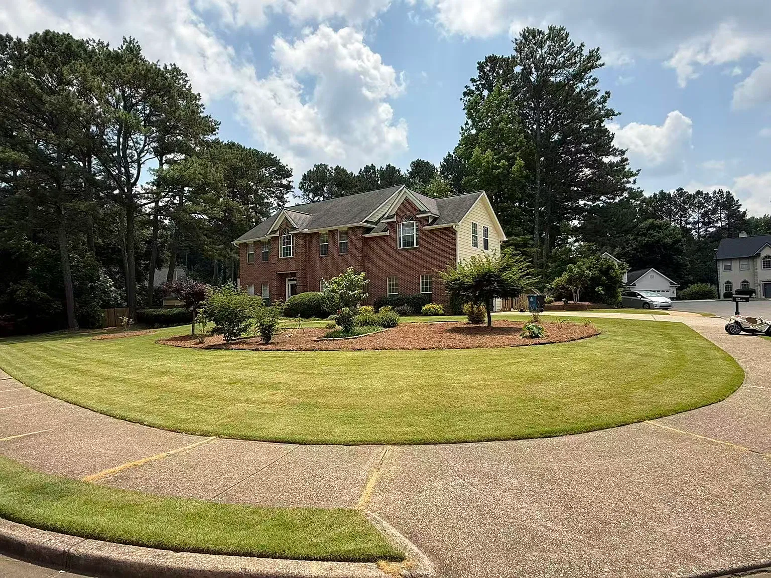 4 bed, 2940 sqft, $3,000 — Photo 3