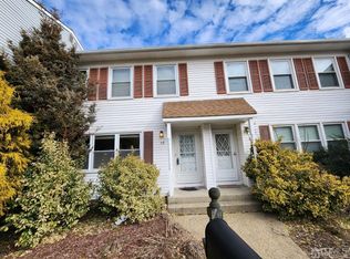 59 Buttonwood Dr, East Brunswick, NJ 08816