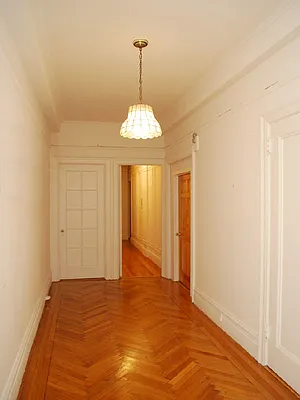 Rented by Sotheby's International Realty | media 15