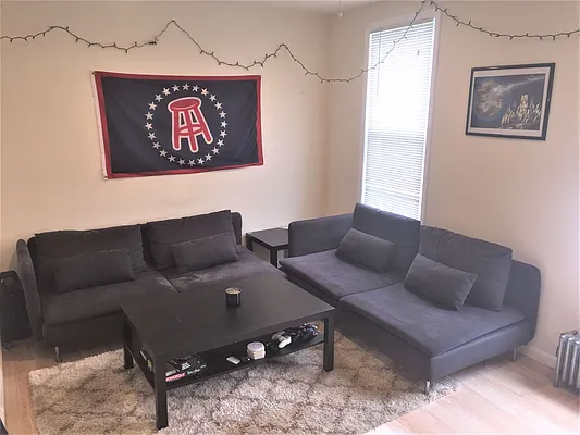 Rented by RealTegrity NY LLC | media 27