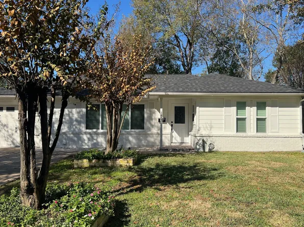 1437 Confederate Rd, Houston, TX 77055