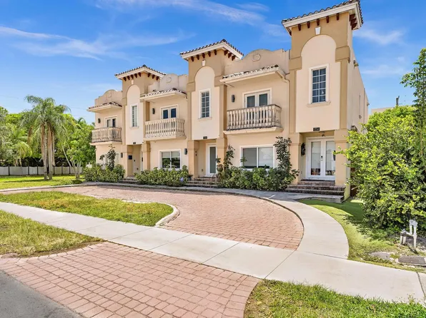 1712 Mayo St, Hollywood, FL 33020