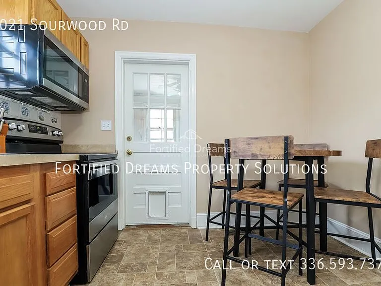 3021 Sourwood Rd — Photo 8
