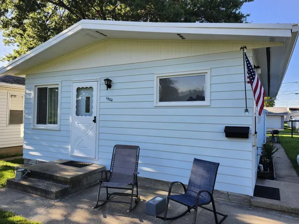 1922 Howard Ave, Waterloo, IA 50702