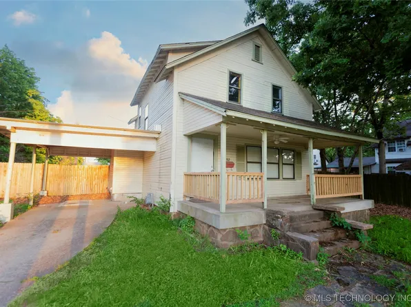 912 S 10th St, McAlester, OK 74501