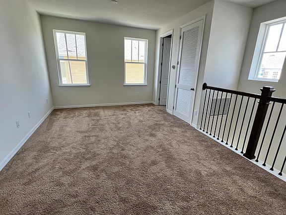 5th image of 2307 Celebration Blvd