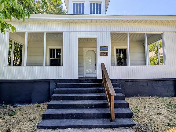 2nd image of 621 Harris St