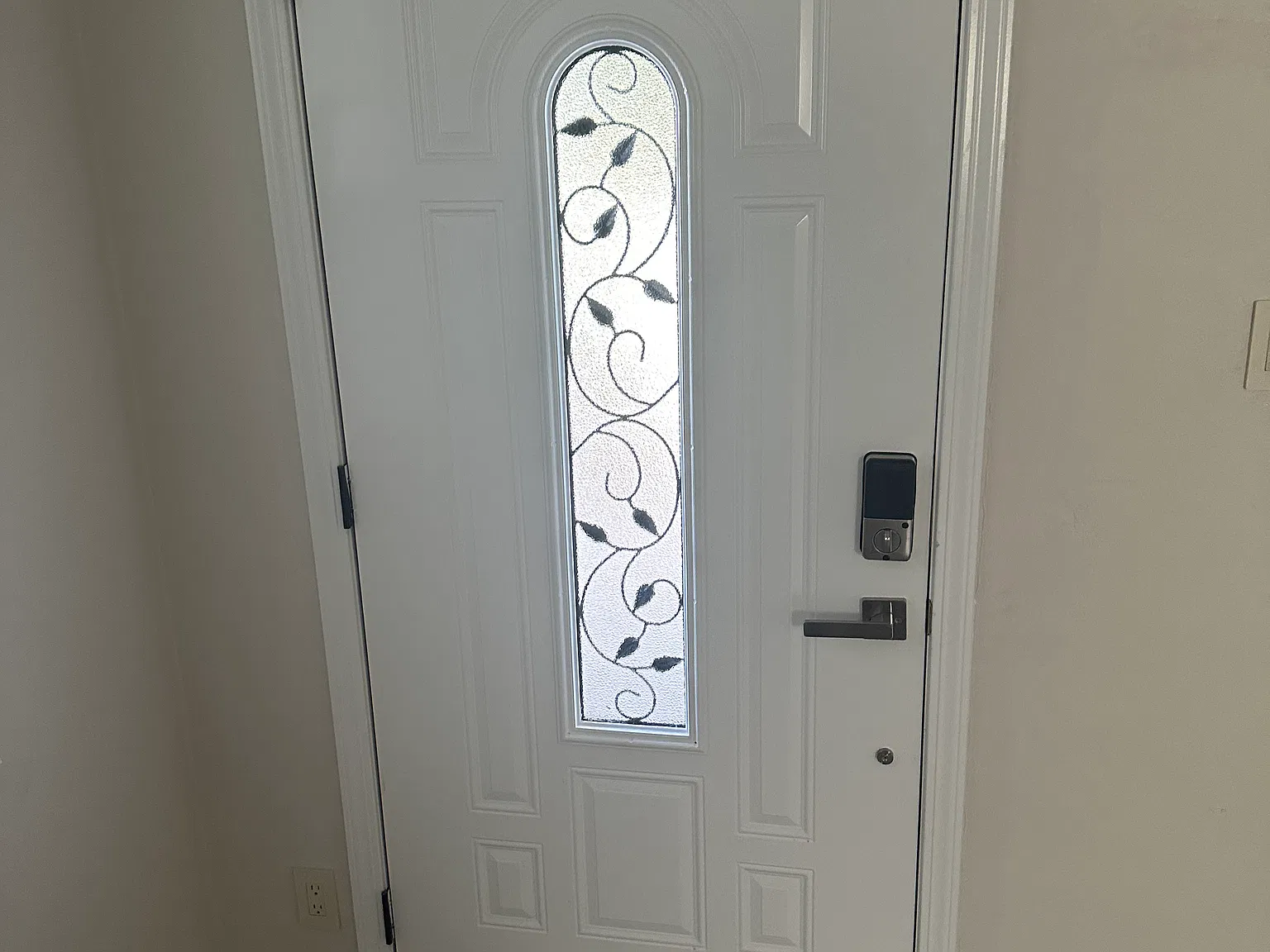 1 bed, 650 sqft, $3,300 — Photo 2