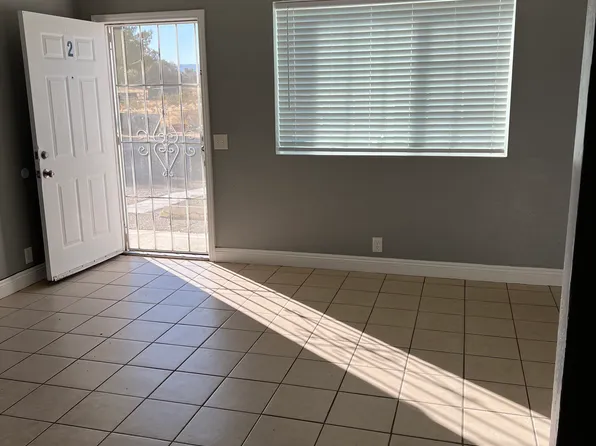 11563 Hesperia Rd APT 2, Hesperia, CA 92345