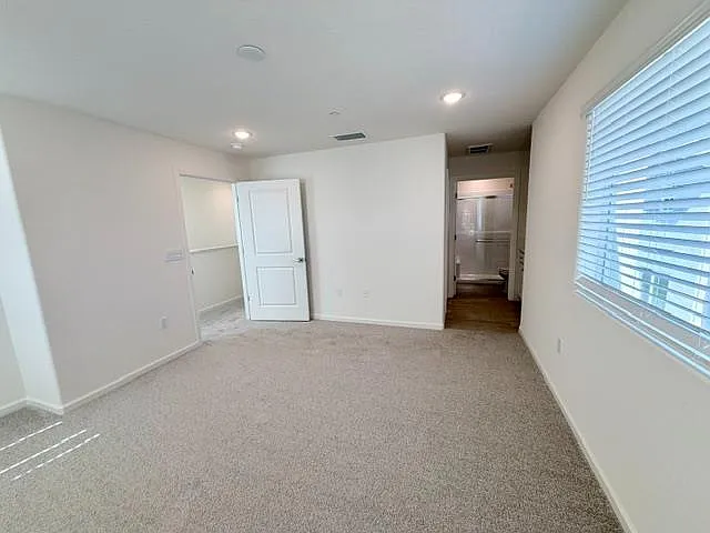 1509 Vintage Ln — Photo 6