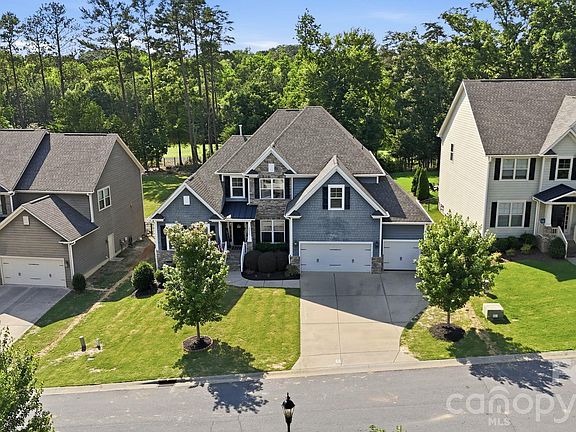 3rd image of 10420 Daufuskie Dr
