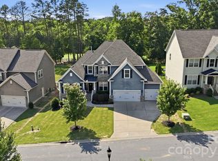 10420 Daufuskie Dr, Charlotte, NC 28278