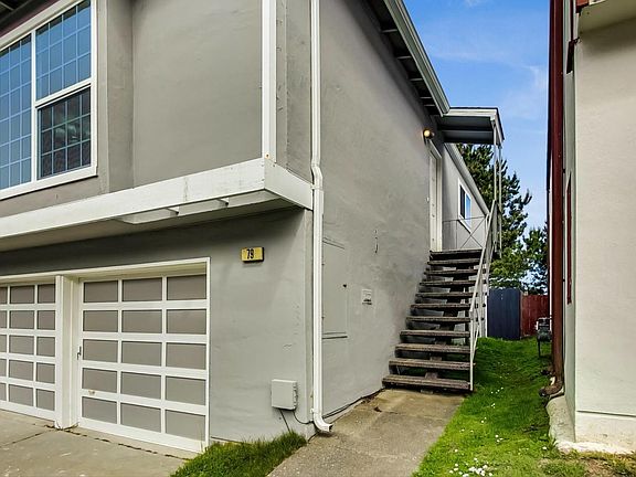 3rd image of 79 Canterbury Ave