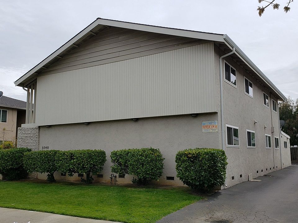 1st image of 3740 Underwood Dr APT 1
