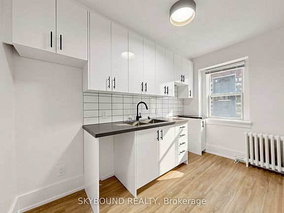 4th image of 1165 Kingston Rd #11
