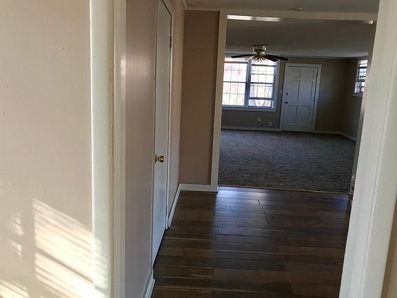 4th image of 300 Jack Coleman Dr NW