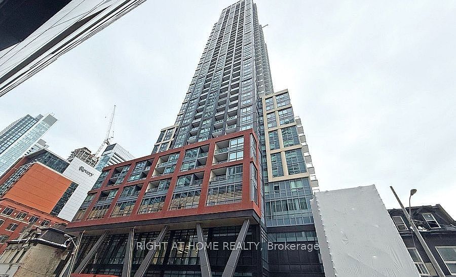 1st image of 108 Peter St #1905