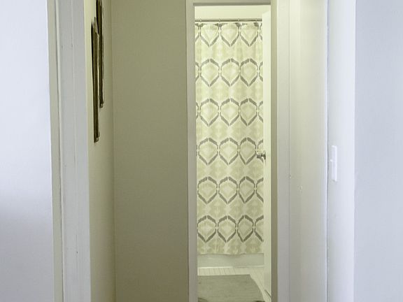 4th image of 372 Central Park W APT 6V