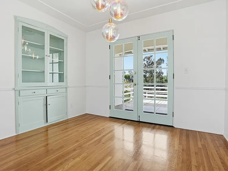 4548 Max Dr — Photo 8