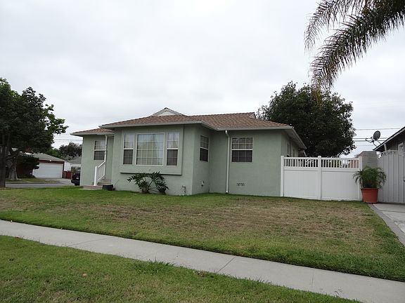 2nd image of 5103 Adenmoor Ave