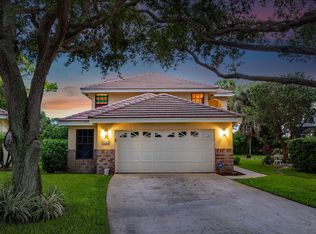 4920 Sherwood Forest Dr, Delray Beach, FL 33445