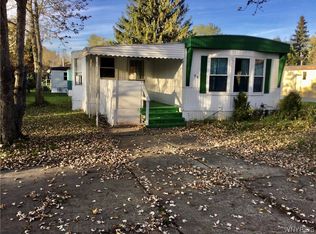 56 Bush Gdns, Alden, NY 14004