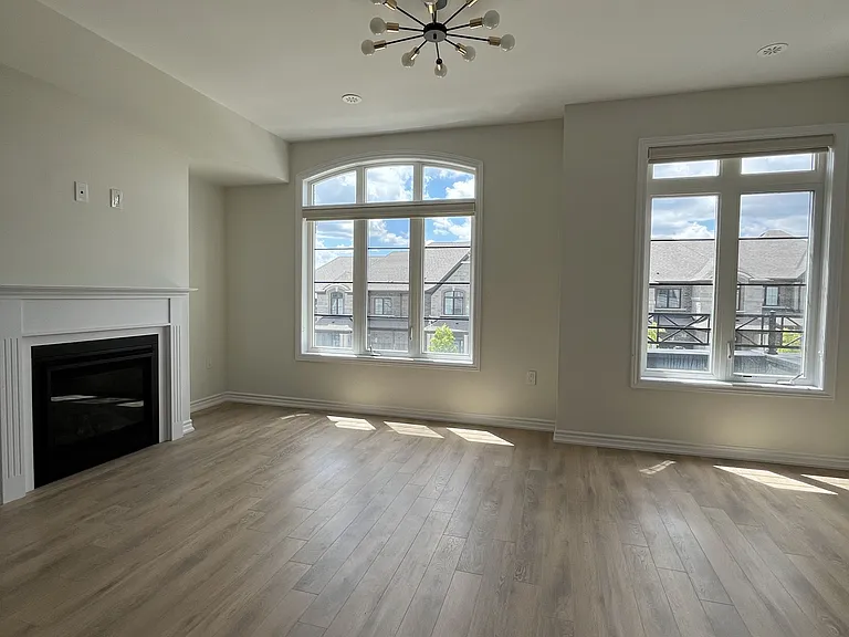 23 Verbena St — Photo 4