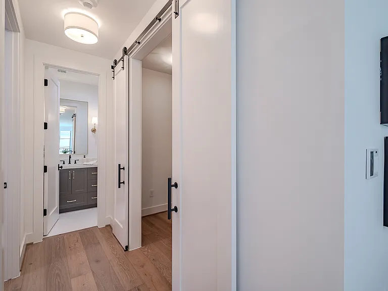 4114 Emerson Ave #2 — Photo 31