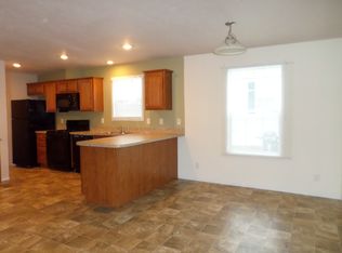 483 Woods Edge Ct, West Lafayette, IN 47906