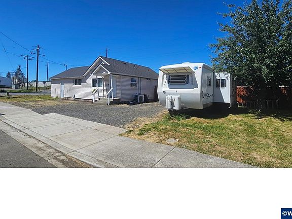2nd image of 680 S 5th St