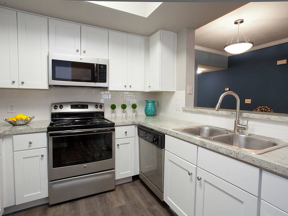 The Delano at North Richland Hills Apartments 6250 Rosewood Dr North